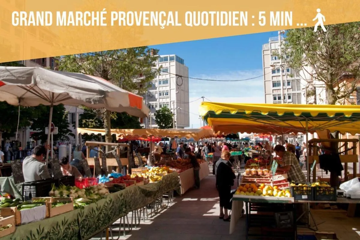 Apartment Le Chineur-Hyper Centre-Near Station-Wifi